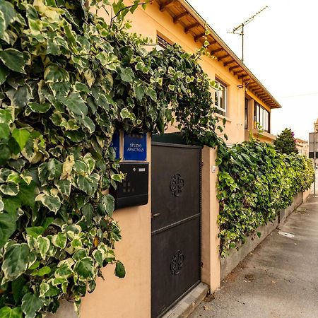 PUY Colosseum Garden Studio Apartments מראה חיצוני תמונה