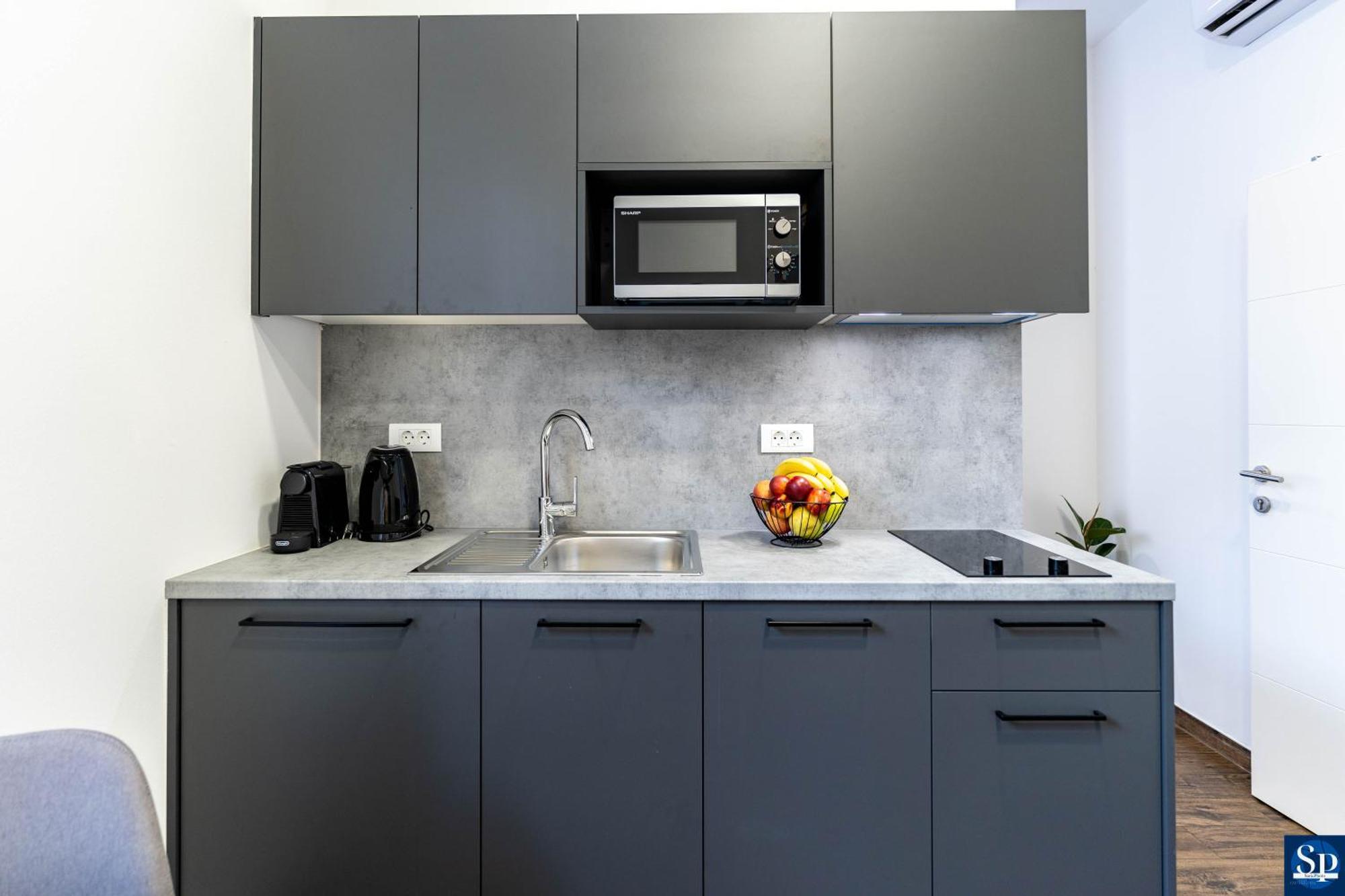 PUY Colosseum Garden Studio Apartments מראה חיצוני תמונה